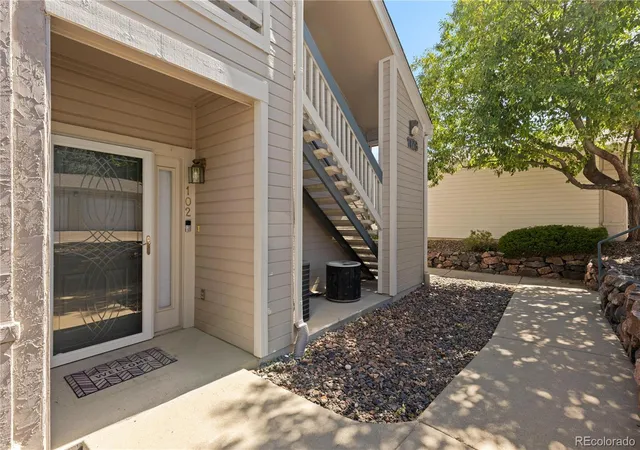 2nd image of 1128 Opal St #102, Broomfield, CO 80020 | MLS# 4497145