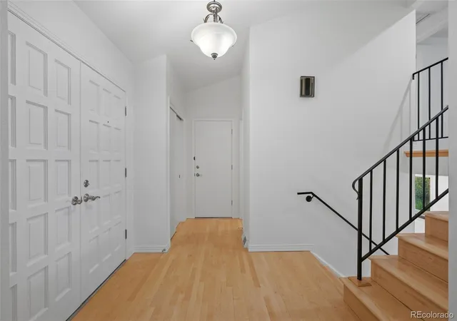 4th image of 7053 S Oneida Cir, Centennial, CO 80112 | MLS# 2437220