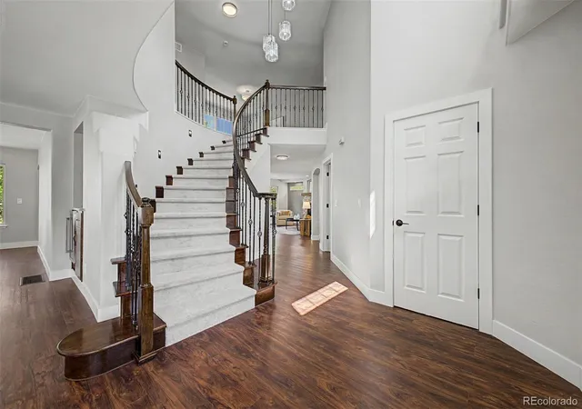 2nd image of 9125 Ironwood Wy, Highlands Ranch, CO 80129 | MLS# 6310865