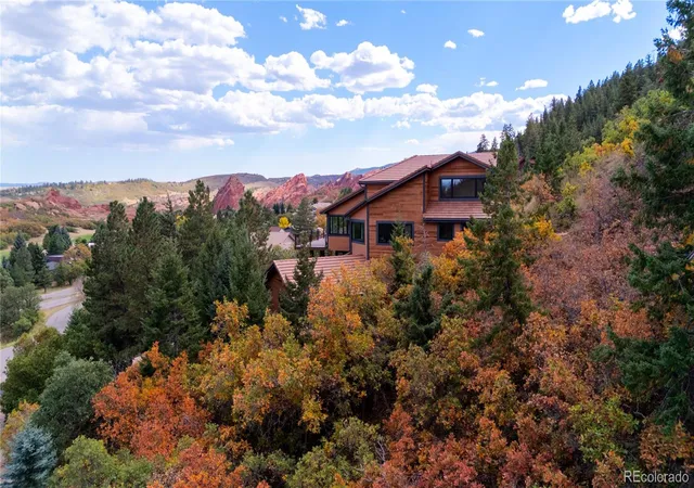 Photo 2 of Single family home for sale at 6243 Buffalo Run, Littleton, CO 80125 | MLS# 6599453 | Listing updated on 2026-10-16