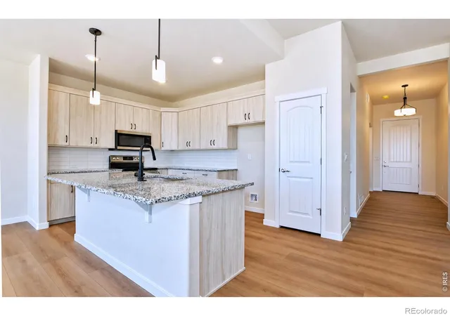 Photo 4 of Single family home for sale at 1051 Crown Sparrow St, Johnstown, CO 80534 | MLS# IR1064170 | Listing updated on 2026-10-05