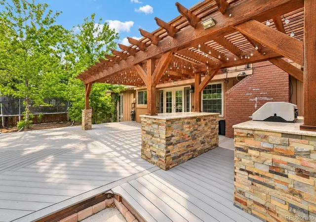 Photo 1 of Single family home for sale at 11556 E Amherst Cir N, Aurora, CO 80014 | MLS# 4588293 | Listing updated on 2026-10-09