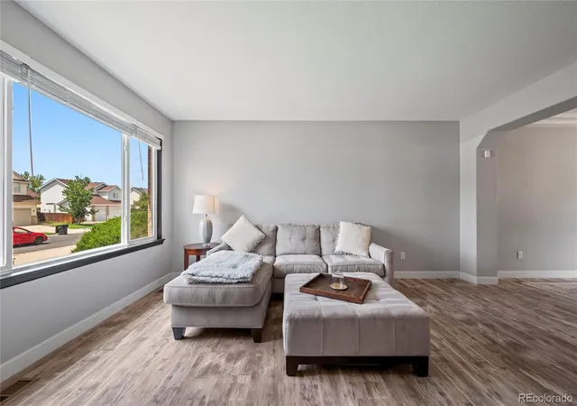 Photo 4 of Single family home for sale at 5064 Durham Ct, Denver, CO 80239 | MLS# 9396344 | Listing updated on 2026-09-13