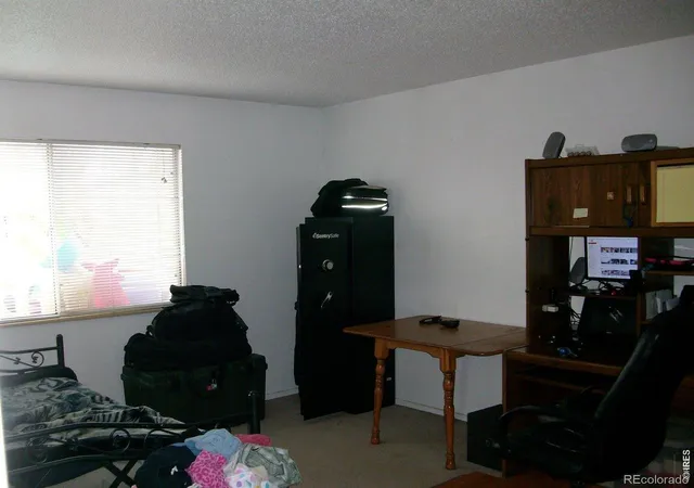 4th image of 1726-1728 Meadow St, Longmont, CO 80501 | MLS# IR1064174