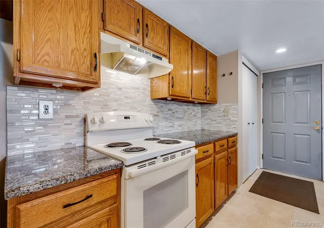 5th image of 9690 Brentwood Wy #303, Broomfield, CO 80021 | MLS# 6148381