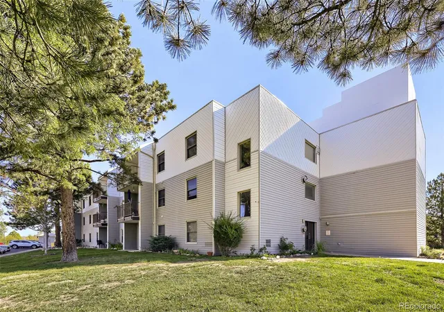 2nd image of 1383 W 88th Ave, Thornton, CO 80260