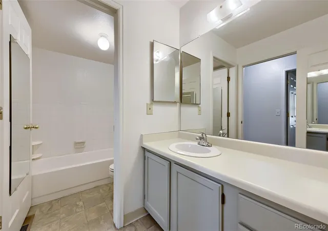 5th image of 1383 W 88Th Ave #302, Thornton, CO 80260 | MLS# 9466055