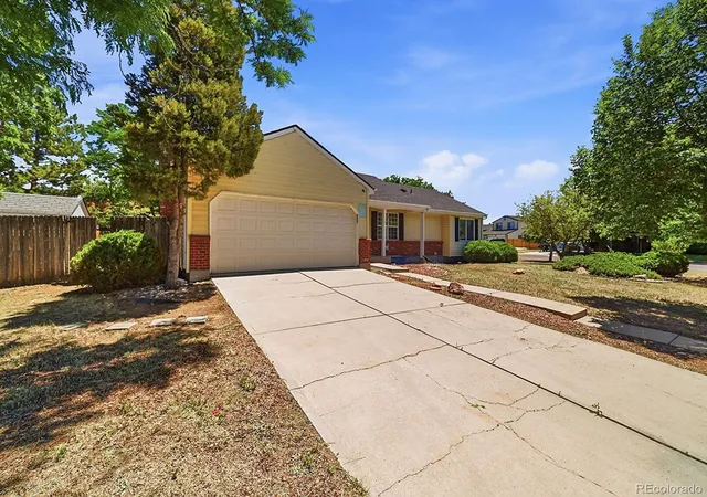 1st image of 4538 S Nucla St, Aurora, CO 80015 | MLS# 9029768