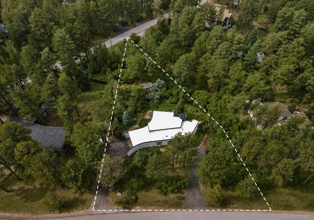 Photo 3 of Single family home for sale at 4693 Cheyenne Dr, Larkspur, CO 80118 | MLS# 1855213 | Listing updated on 2026-09-22