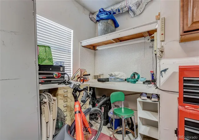 Listing Photo 2 - Condo for sale in building located at 2416 S Vaughn Wy, Aurora, CO 80017 - Unit #A