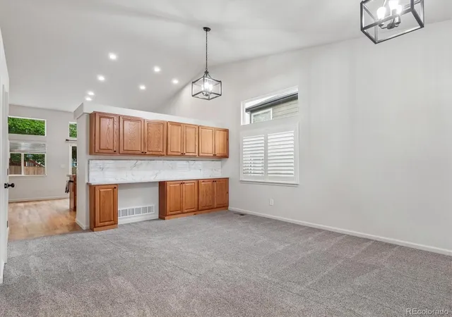 4th image of 9669 Sydney Ln, Highlands Ranch, CO 80130 | MLS# 5646928