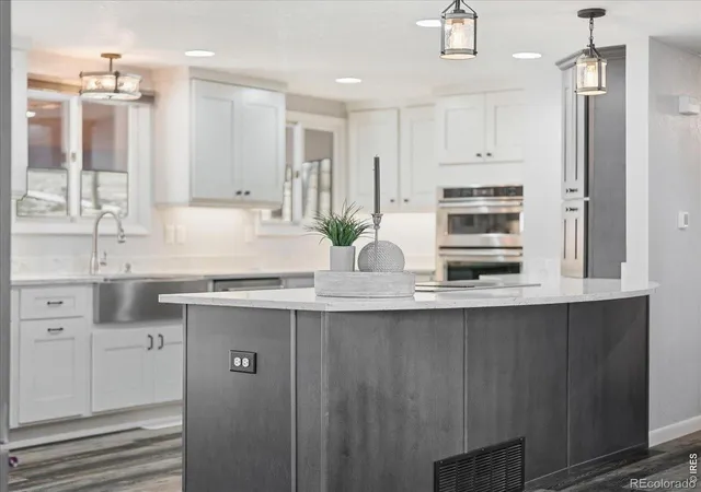Photo 3 of Single family home for sale at 2607 Wildwood Dr, Estes Park, CO 80517 | MLS# IR1064209 | Listing updated on 2026-10-04