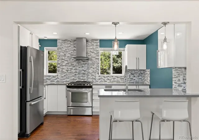 Photo 2 of Single family home for sale at 170 Oneida St, Denver, CO 80220 | MLS# 8793638 | Listing updated on 2026-10-15