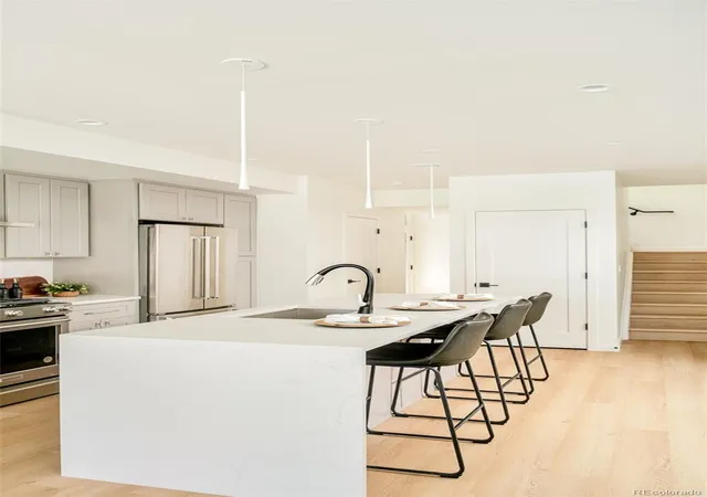 3rd image of 267 S Jackson St, Denver, CO 80209 | MLS# 5653305