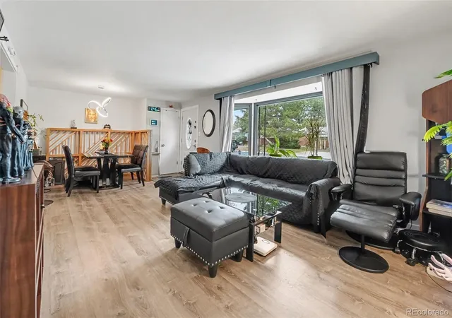 Photo 4 of Single family home for sale at 6964 S Clermont Dr, Centennial, CO 80122 | MLS# 3637584 | Listing updated on 2026-10-29