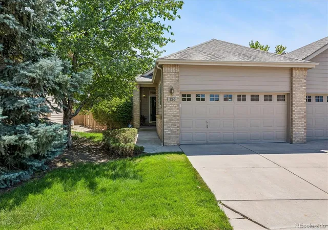 3rd image of 126 Woodland Ct, Highlands Ranch, CO 80126 | MLS# 8356345