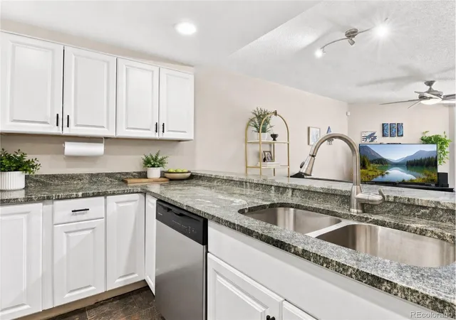 3rd image of 11107 E Alameda Ave #101, Aurora, CO 80012 | MLS# 4545450