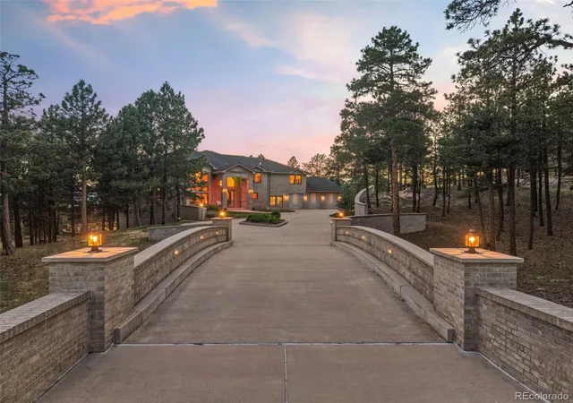 Photo 4 of Single family home for sale at 1145 Cambrook Ct, Monument, CO 80132 | MLS# 9968573 | Listing updated on 2026-07-17