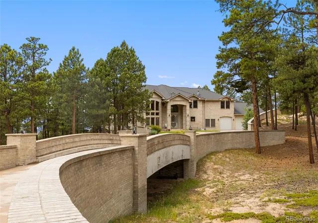 Photo 5 of Single family home for sale at 1145 Cambrook Ct, Monument, CO 80132 | MLS# 9968573 | Listing updated on 2026-07-17