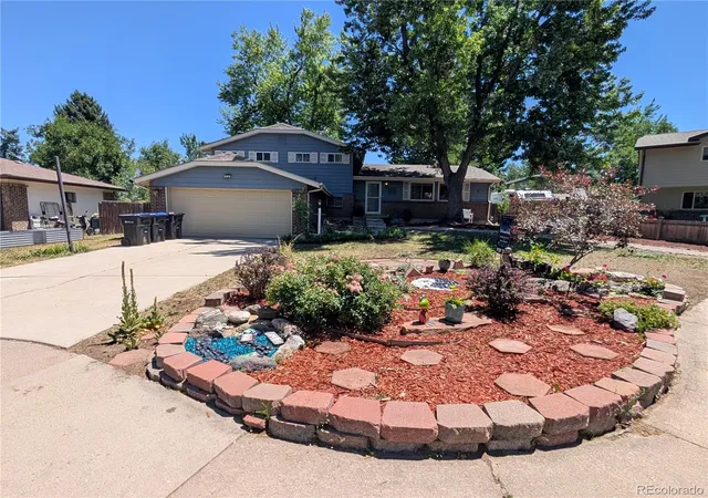 Photo 1 of Single family home for sale at 8226 Yarrow Ct, Arvada, CO 80005 | MLS# 7414264 | Listing updated on 2026-08-26