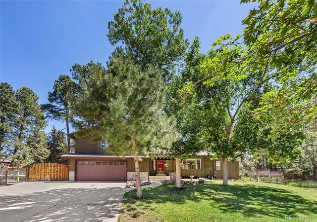 Photo 2 of Single family home for sale at 6048 Ponderosa Way, Parker, CO 80134 | MLS# 5337462 | Listing updated on 2026-10-17
