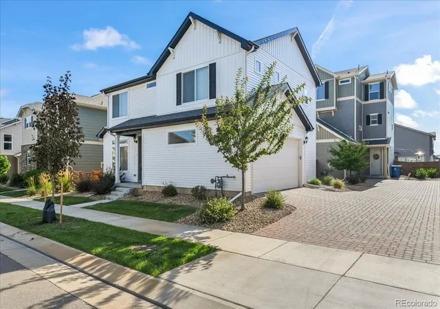 Photo 2 of Single family home for sale at 10195 Worchester St, Commerce City, CO 80022 | MLS# 9621499 | Listing updated on 2026-09-27