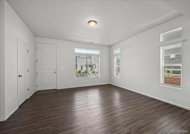 Photo 3 of Single family home for sale at 10195 Worchester St, Commerce City, CO 80022 | MLS# 9621499 | Listing updated on 2026-09-27