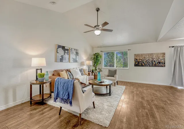 4th image of 12772 Henson Creek St, Parker, CO 80134 | MLS# 4022282
