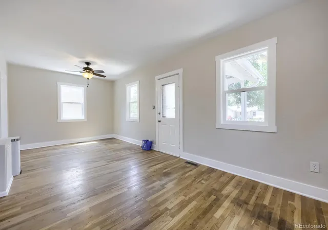 2nd image of 1336 Iola St, Aurora, CO 80010 | MLS# 6521953