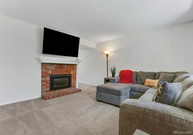 image of 2433 E Fremont Ct, Centennial, CO 80122 | MLS# 3956127