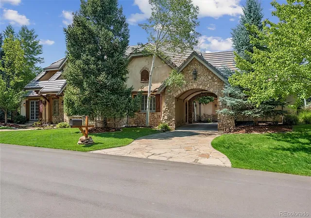 31st image of 1 Gooseberry Ln, Englewood, CO 80113 | MLS# 1887139