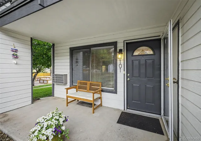 Photo 3 of Condo for sale at 532 Oakwood Dr #D101, Castle Rock, CO 80104 | MLS# 2355808 | Listing updated on 2026-08-21
