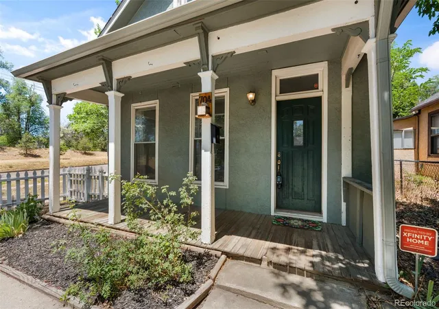 Photo 5 of Single family home for sale at 704 E High St, Colorado Springs, CO 80903 | MLS# 9292209 | Listing updated on 2026-08-01