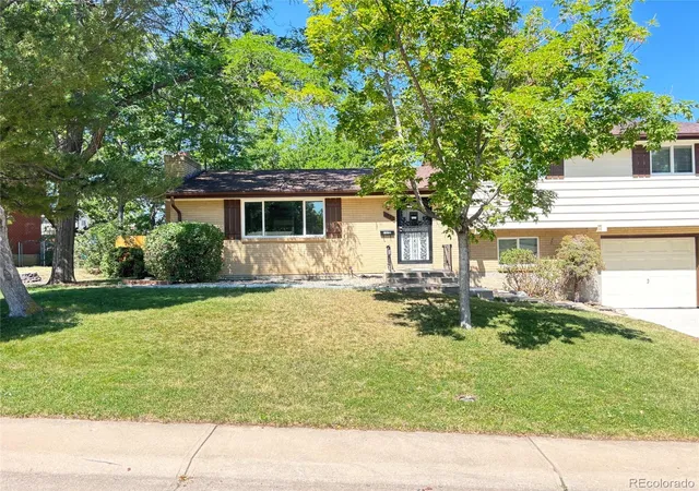 Photo 3 of Single family home for sale at 6241 S Garfield Dr, Centennial, CO 80121 | MLS# 2888180 | Listing updated on 2026-08-25