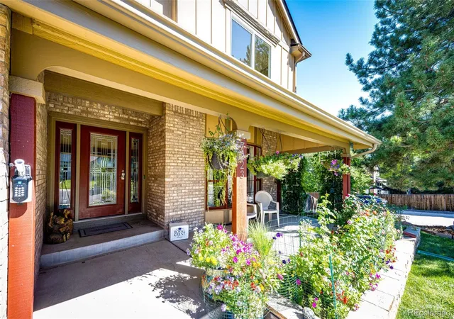 Photo 4 of Single family home for sale at 7223 Whitby Ct, Castle Pines, CO 80108 | MLS# 4329761 | Listing updated on 2026-09-24