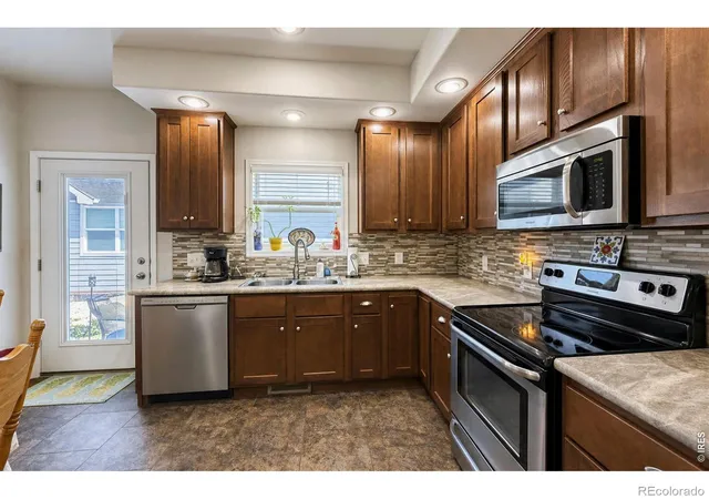 5th image of 6170 Bluestem Grn, Frederick, CO 80530 | MLS# IR1064285