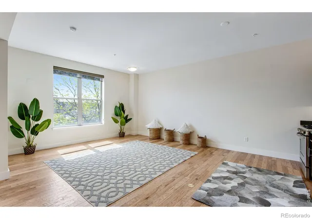 3rd image of 204 Maple St, Fort Collins, CO 80521