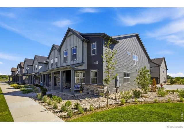 2nd image of 1600 Riverplace Dr #5, Windsor, CO 80550 | MLS# IR1064311