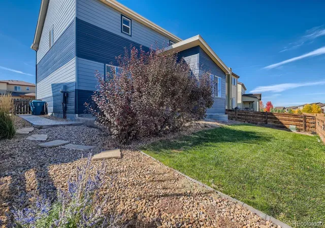 3rd image of 10836 Truckee Cir, Commerce City, CO 80022 | MLS# 3330743