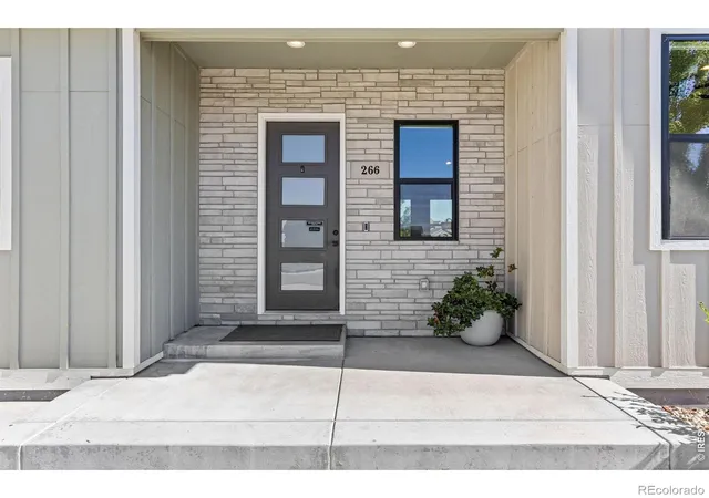 Photo 3 of Single family home for sale at 266 Blue Fortune Dr, Windsor, CO 80550 | MLS# IR1064315 | Listing updated on 2026-10-02