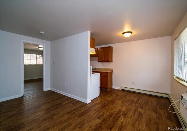 Photo 3 of House for sale at 208 S Jefferson Ave, Loveland, CO 80537 | MLS# 7182793 | Listing updated on 2026-07-21