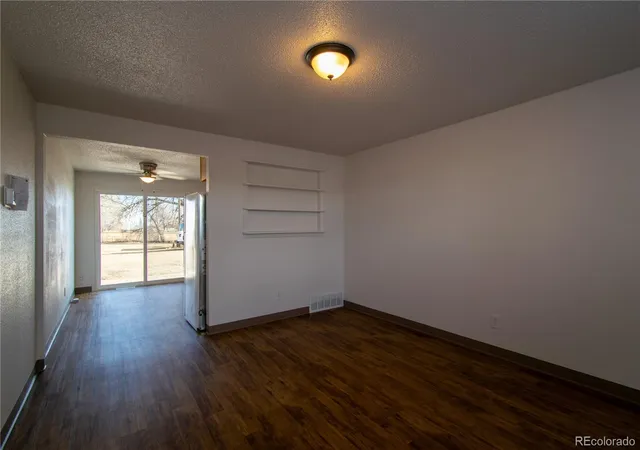 Photo 4 of House for sale at 4912 S Iowa Ave, Loveland, CO 80537 | MLS# 1872782 | Listing updated on 2026-07-21