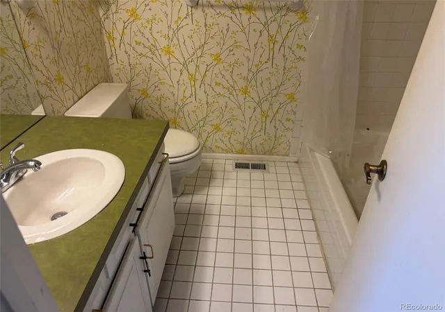 Photo 3 of Townhouse for sale at 2994 S Parker Ct, Aurora, CO 80014 | MLS# 5264850 | Listing updated on 2026-10-13