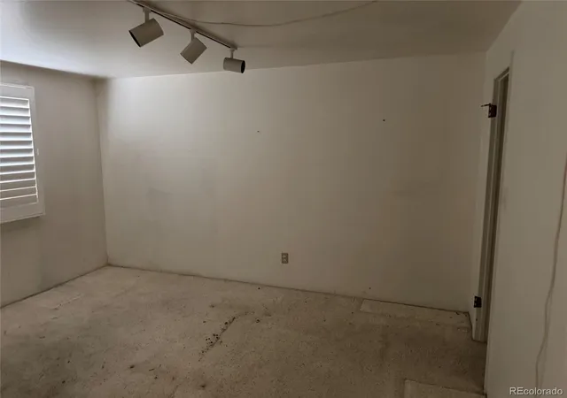 Photo 4 of Townhouse for sale at 2994 S Parker Ct, Aurora, CO 80014 | MLS# 5264850 | Listing updated on 2026-10-13