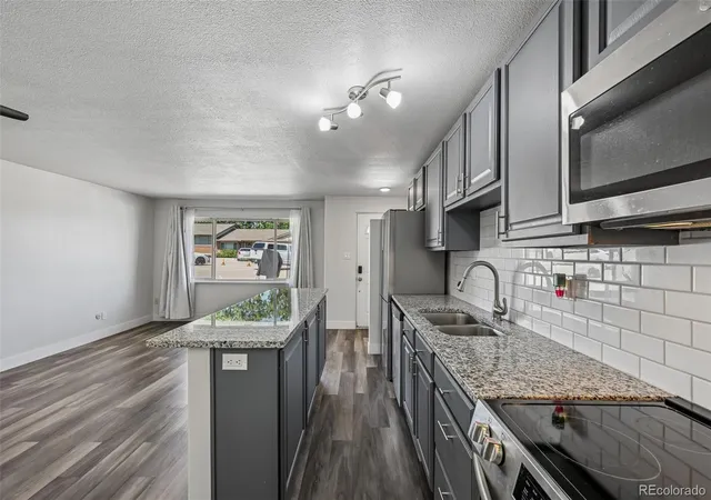 Photo 4 of Condo for sale at 4625 W 6th Avenue #4, Denver, CO 80204 | MLS# 4478270 | Listing updated on 2026-08-31