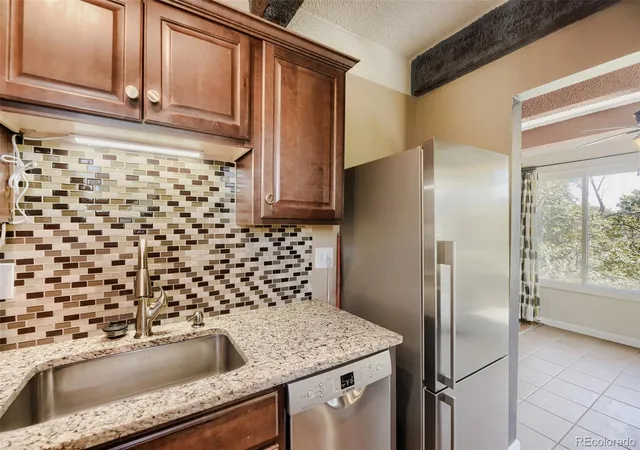 Photo 2 of Condo for sale at 1175 Vine St #501, Denver, CO 80206 | MLS# 5236559 | Listing updated on 2026-10-08