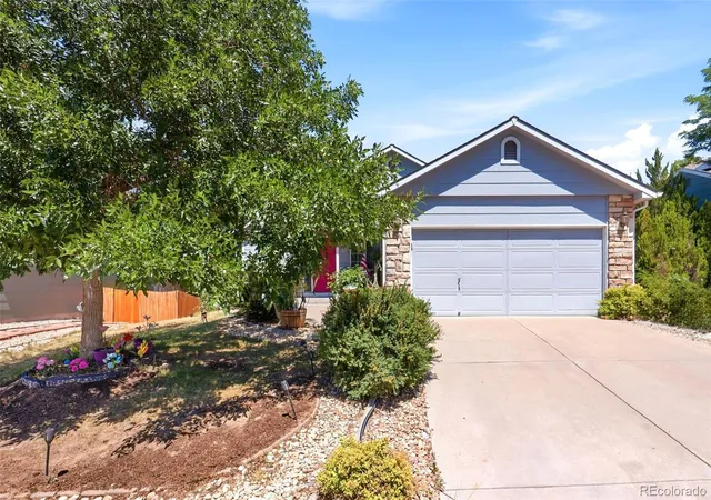 Photo 3 of Single family home for sale at 607 Branding Iron Ln, Castle Rock, CO 80104 | MLS# 3371827 | Listing updated on 2026-08-09