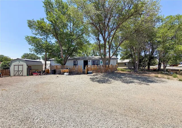 Photo 2 of Single family home for sale at 10947 E Us Hwy 160, Alamosa, CO 81101 | MLS# 8771541 | Listing updated on 2026-07-20