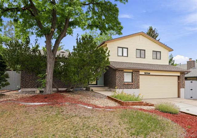 Photo 1 of Single family home for sale at 18744 E Brown Pl, Aurora, CO 80013 | MLS# 6314522 | Listing updated on 2026-09-14
