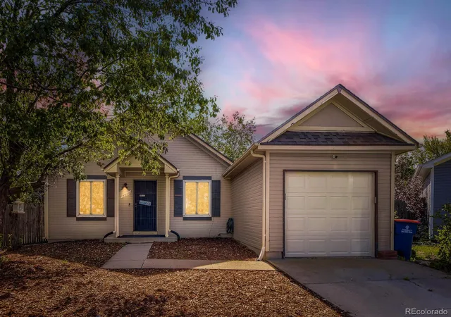 Photo 1 of Single family home for sale at 4942 S Rifle Ct, Aurora, CO 80015 | MLS# 3082302 | Listing updated on 2026-10-20